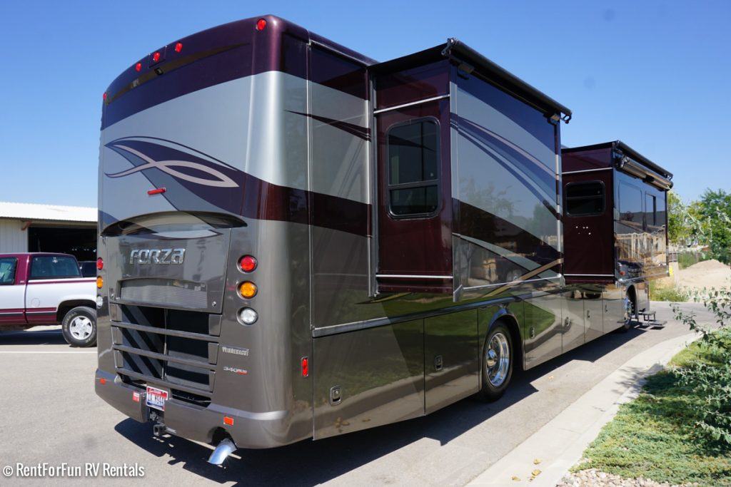 36WinnebagoForzaLuxuryClassARVRental4