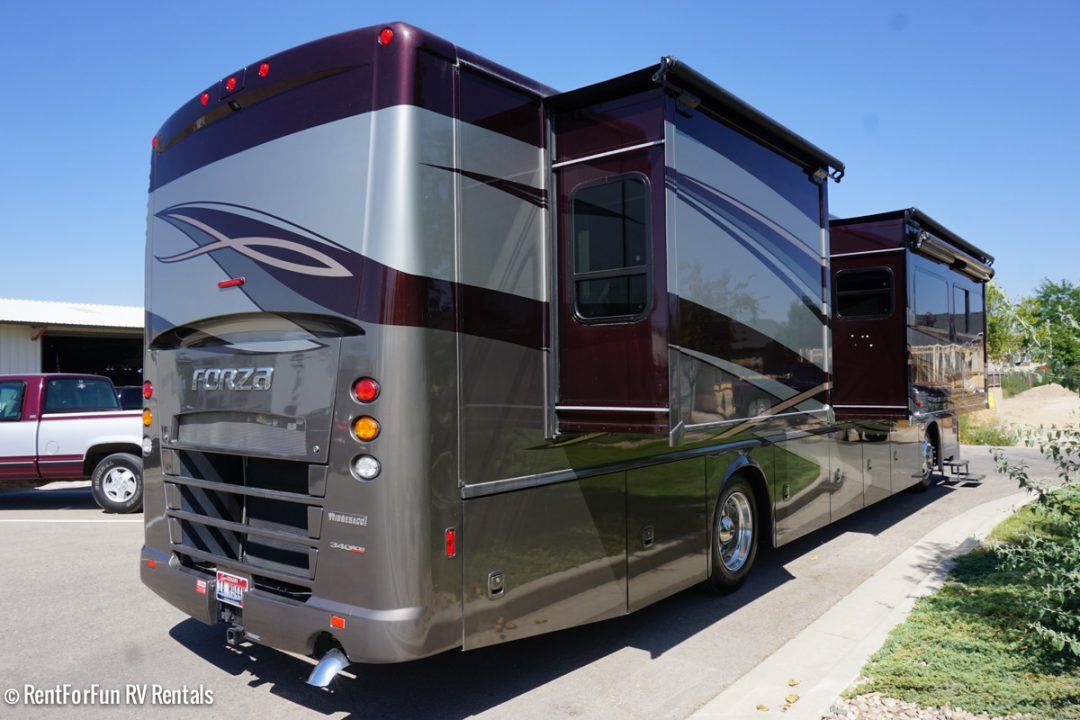 36WinnebagoForzaLuxuryClassARVRental4