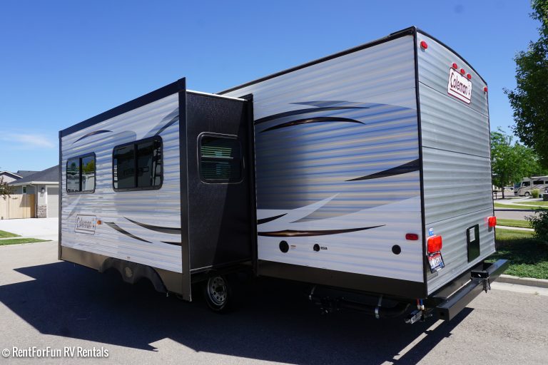 26ColemanTravelTrailerRental3